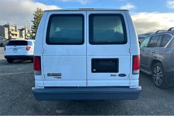 $29971 : Ford E-Series 2012 E-350 SD image 4