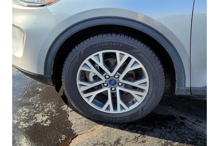 $21506 : Ford Escape Hybrid 2021 AWD image 9