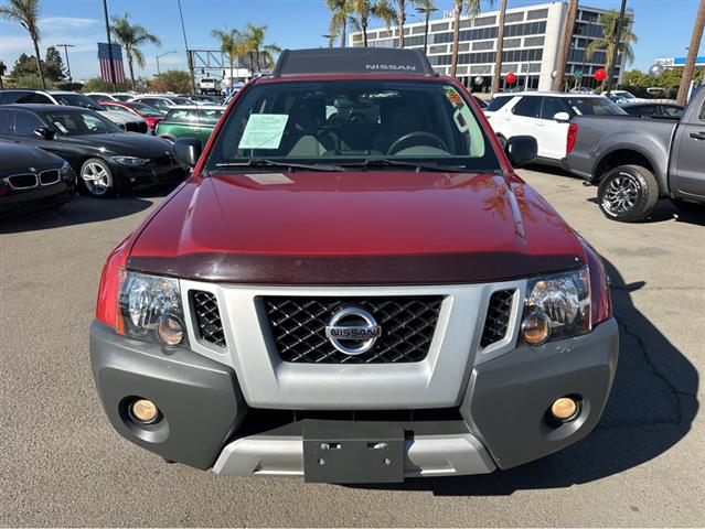 $13977 : 2013 Xterra S image 3