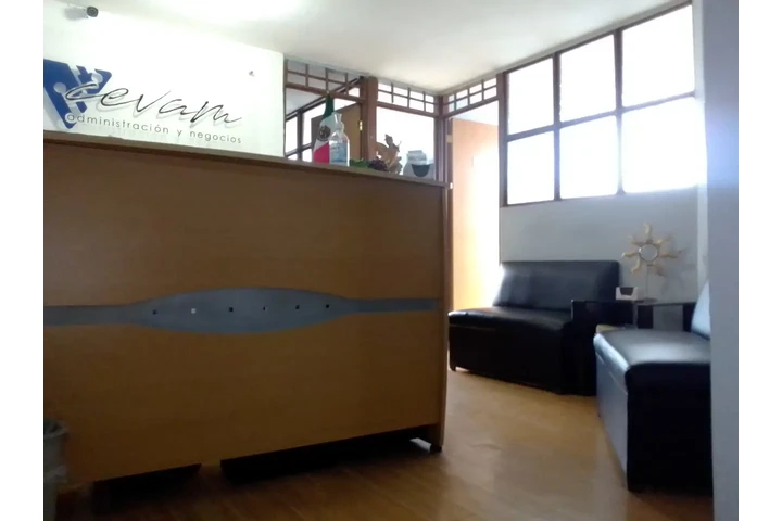 $6500 : Oficinas Privadas en Echagaray image 1