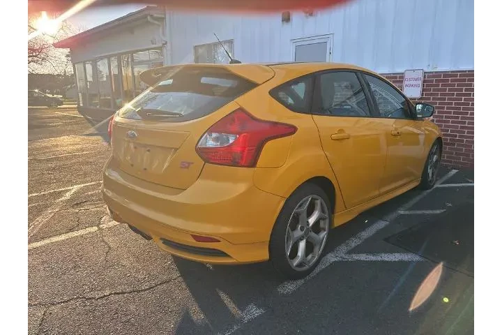 $8985 : Ford Focus 2013 ST 4dr Hatch image 3