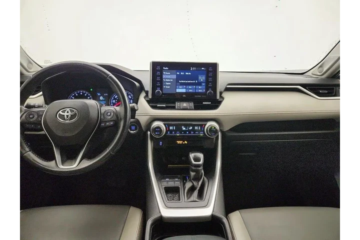 $25998 : Toyota RAV4 2019 XLE Premium image 9