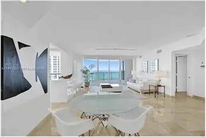 $5800 : Rental property with 2 bedro image 5