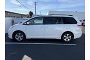 $11355 : Toyota Sienna 2013 LE 7-Pass thumbnail