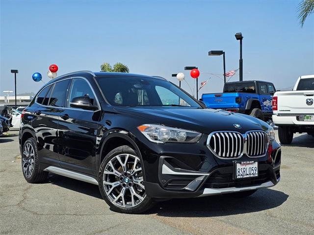 $26495 : 2021 BMW X1 image 2