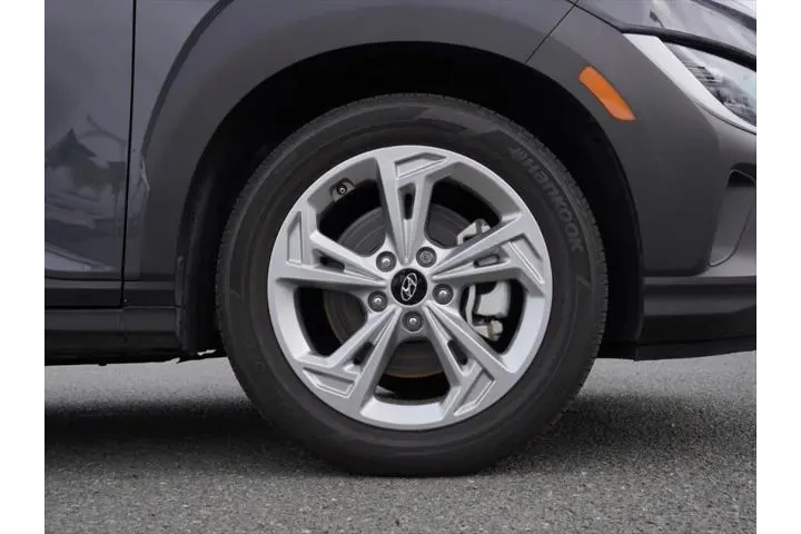 $21212 : Hyundai KONA 2023 AWD SEL 4d image 10