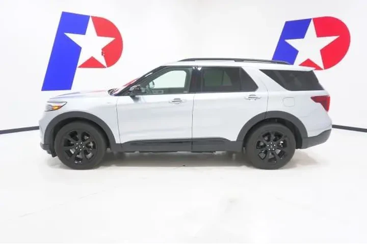 $32995 : Ford Explorer 2023 ST-Line 4 image 9