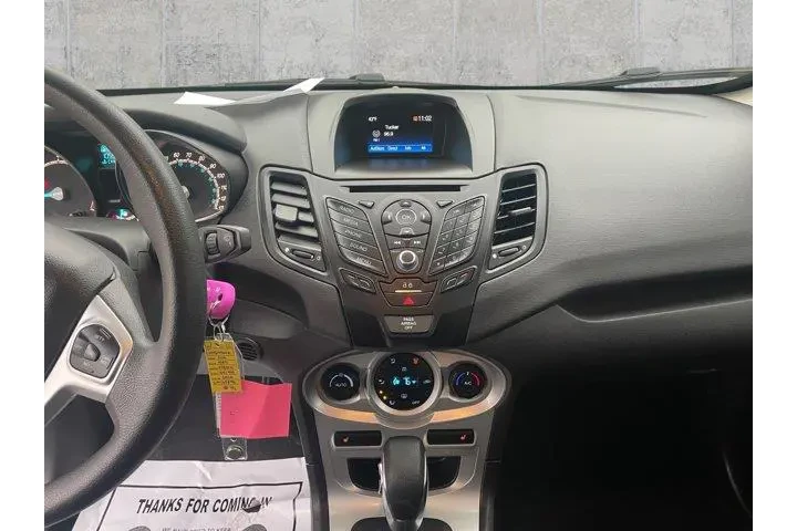 $8500 : Ford Fiesta 2019 SE 4dr Seda image 10