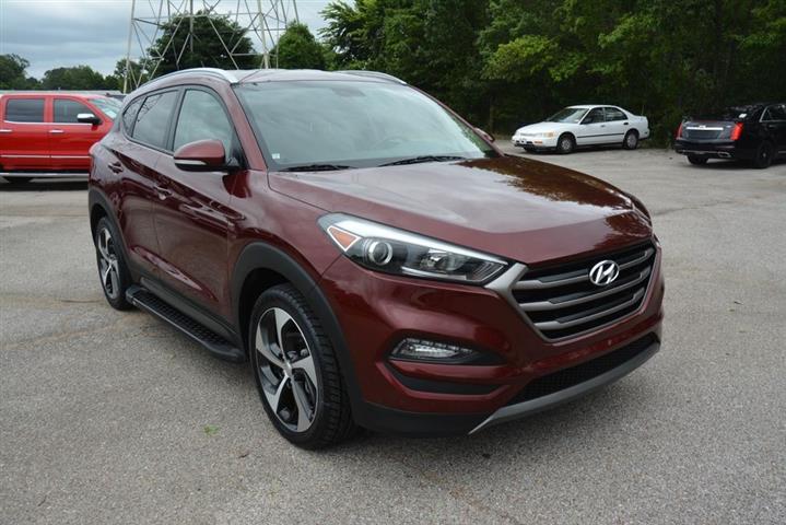 2016 TUCSON Sport image 4