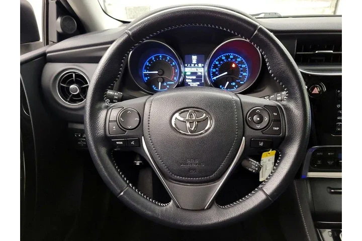 $19998 : Toyota Corolla iM 2018 4dr H image 10