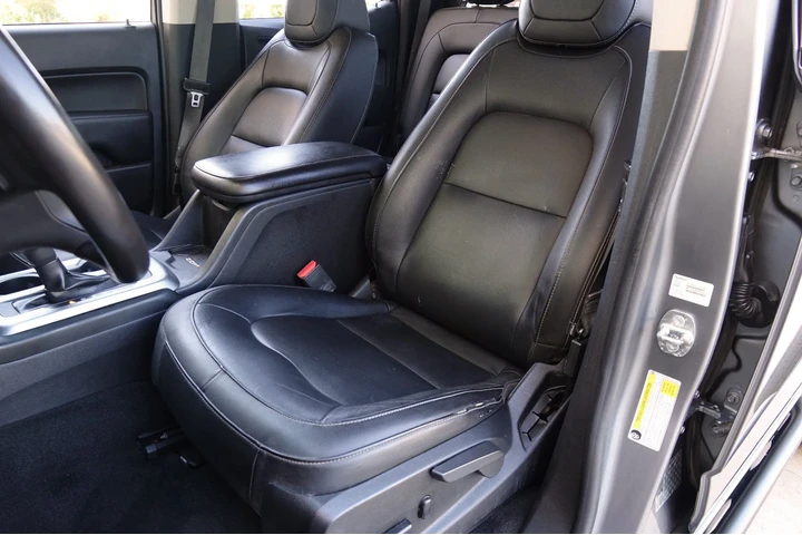 $19995 : 2018 Colorado ZR2 image 6