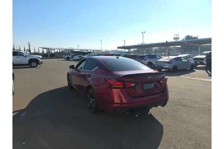 $22500 : Nissan Altima 2024 2.5 SR 4d image 4