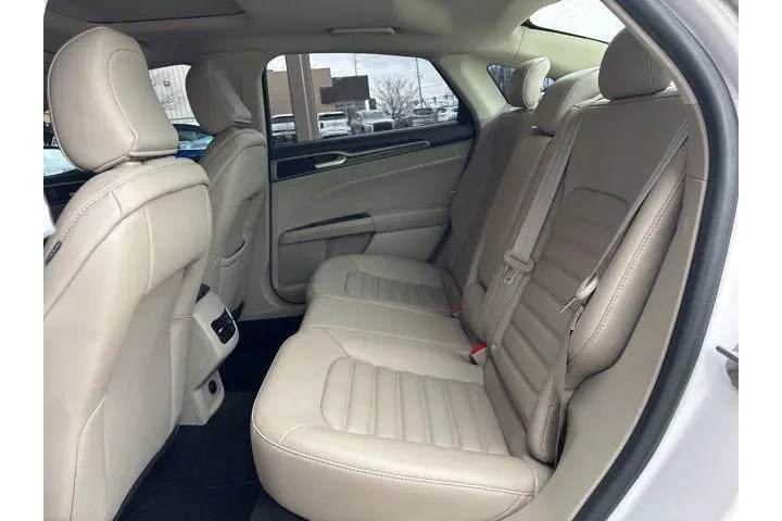 $15998 : Ford Fusion 2020 SEL 4dr Sed image 5