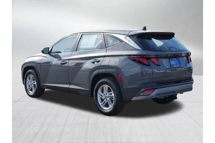 $26000 : Hyundai TUCSON 2025 AWD SE 4 image 5