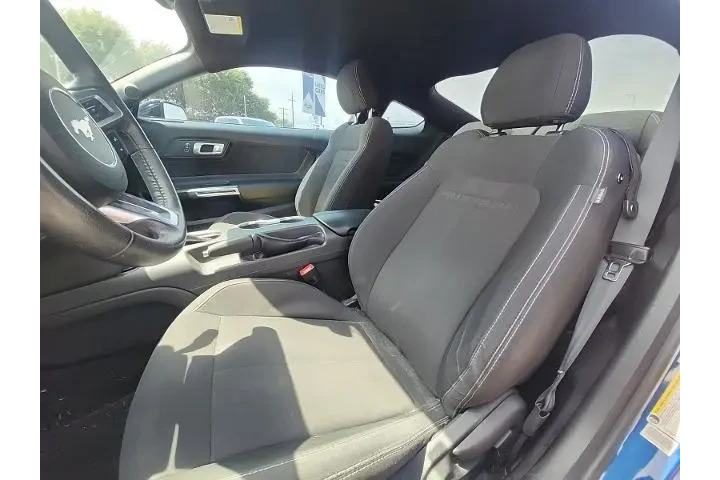 $25998 : Ford Mustang 2023 EcoBoost 2 image 9