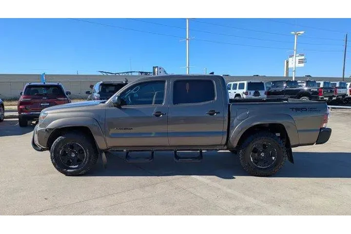 $14495 : Toyota Tacoma 2014 4x2 PreRu image 6