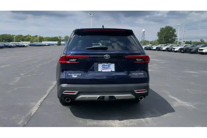$59475 : Toyota Grand Highlander Hybr image 7