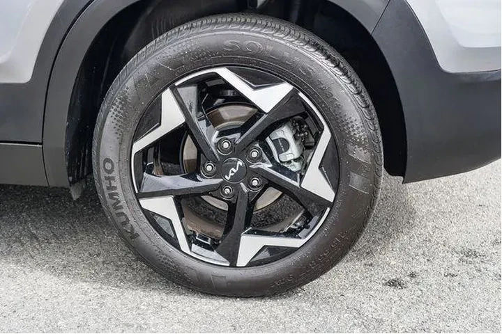$24000 : Kia Seltos 2024 EX 4dr SUV image 9