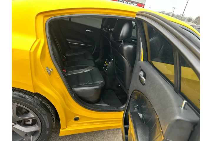 $15980 : 2017 Charger R/T RWD image 9