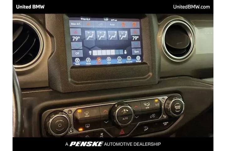 $23995 : Jeep Wrangler Unlimited 2019 image 10