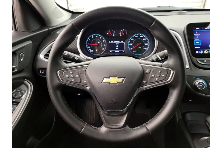 $21998 : Chevrolet Malibu 2023 RS 4dr image 10