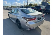 $24980 : 2023 Camry SE 4D thumbnail