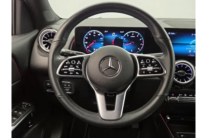 $27998 : Mercedes-Benz GLB 2022 AWD G image 10