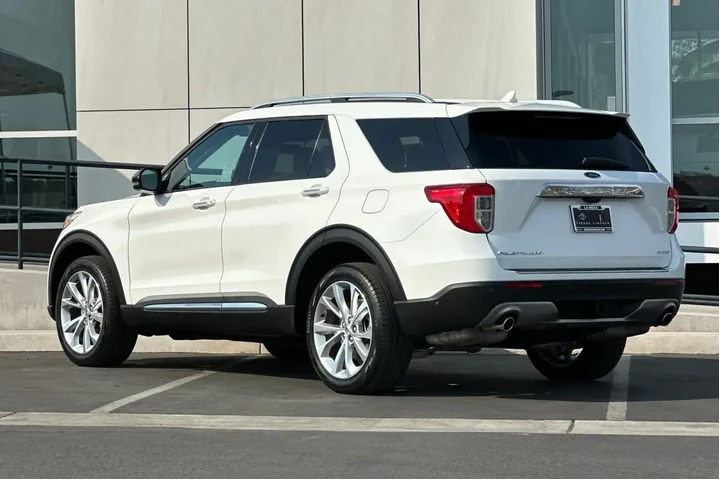 $39900 : Ford Explorer Hybrid 2023 AW image 5