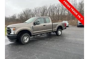 $36070 : Ford F-250 Super Duty 2022 4 thumbnail