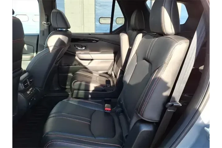 $39671 : Honda Pilot 2025 AWD TrailSp image 9