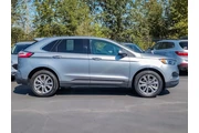 $26138 : Ford Edge 2024 AWD Titanium thumbnail