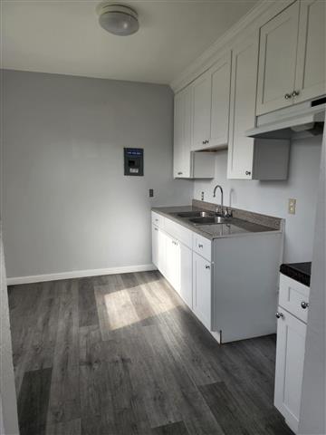 $2199 : Apt  2 recs/1 bano-Planta baja image 2