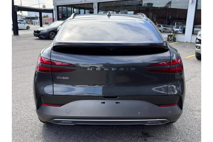 $31795 : Genesis GV60 2024 AWD Advanc image 5