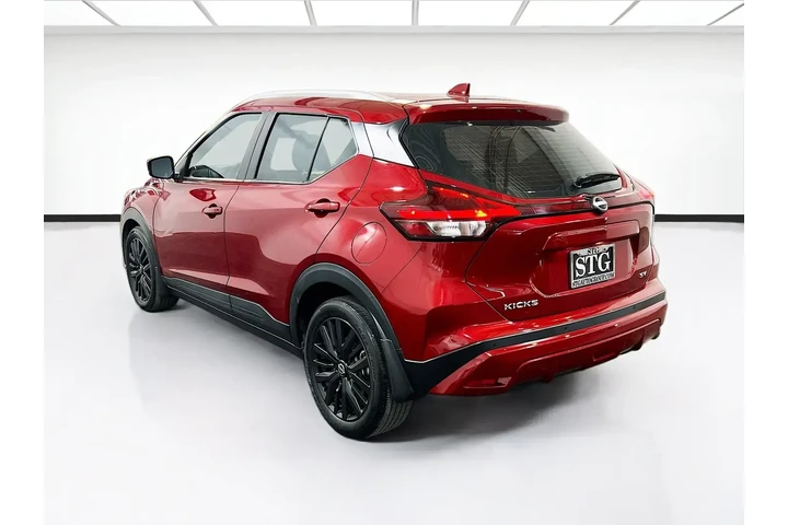 $17000 : Nissan Kicks 2023 SV 4dr Cro image 9