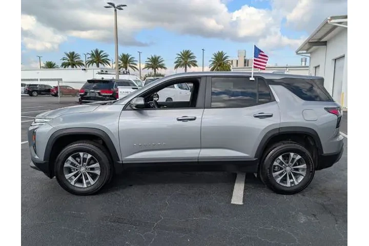 $27097 : Chevrolet Equinox 2026 LT 4d image 4