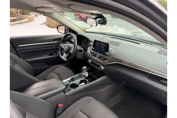$18495 : Nissan Altima 2023 AWD 2.5 S image 9