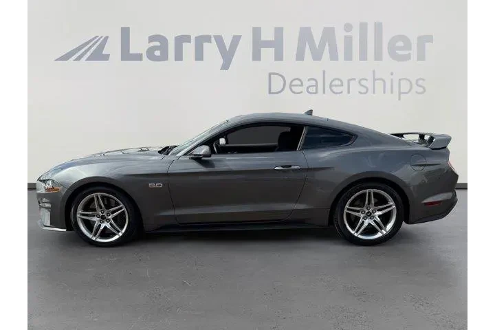 Ford Mustang 2021 GT 2dr Fas image 2