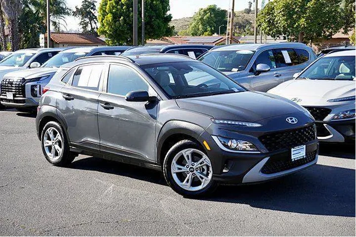 $18520 : Hyundai KONA 2023 SEL 4dr Cr image 3
