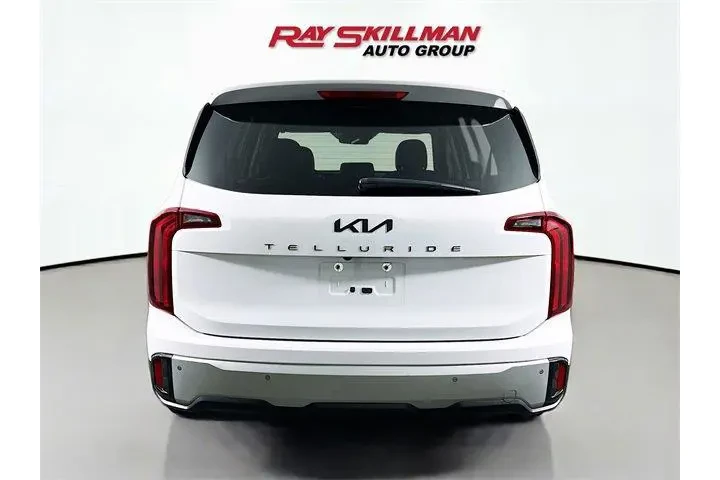 $30975 : Kia Telluride 2024 LX 4dr SU image 6