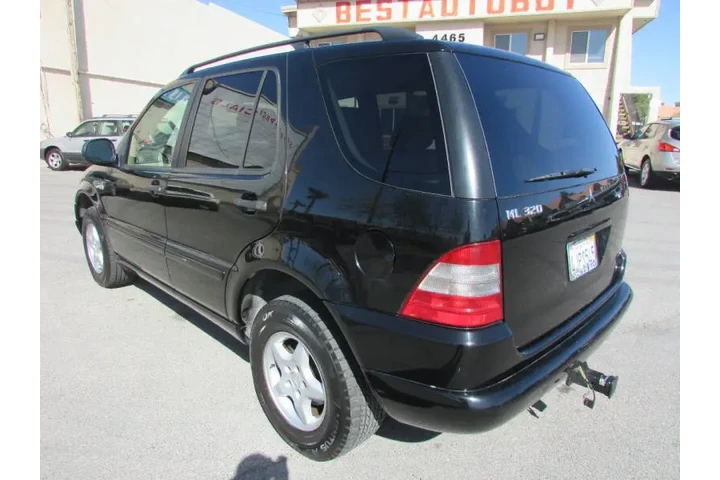 $7995 : 2000 Mercedes-Benz M-Class ML image 5