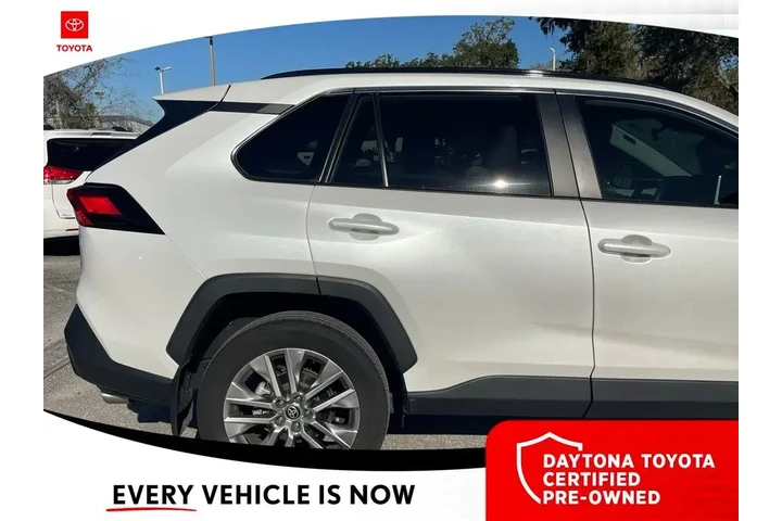 $33000 : Toyota RAV4 2024 XLE Premium image 8