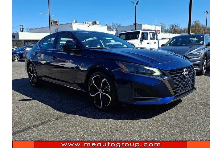 $21727 : Nissan Altima 2024 2.5 SR 4d image 6