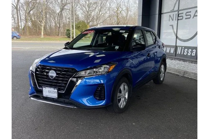 $17472 : Nissan Kicks 2024 S 4dr Cros image 8
