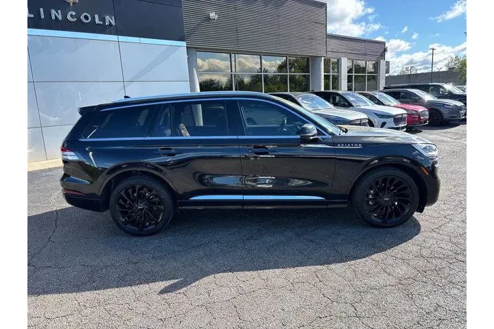 $29985 : Lincoln Aviator 2021 AWD Res image 8