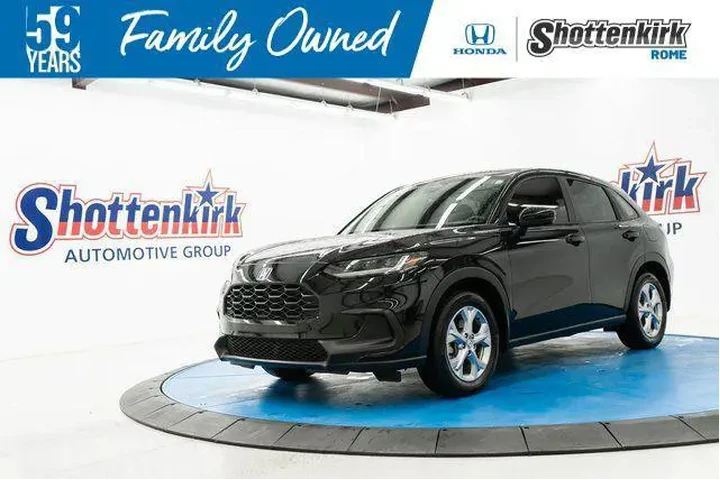 $25684 : Honda HR-V 2024 AWD LX 4dr C image 1