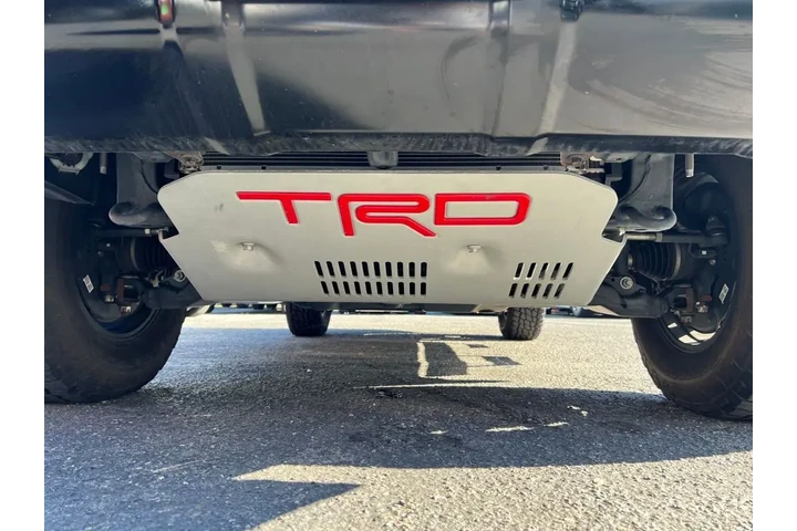 $55988 : Gold Certified2024 4Runner TR image 9