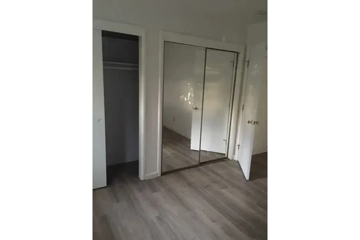 $1450 : 2bed 1bath home with 1000sqft image 6