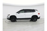 $25998 : Volkswagen Taos 2024 AWD SE thumbnail