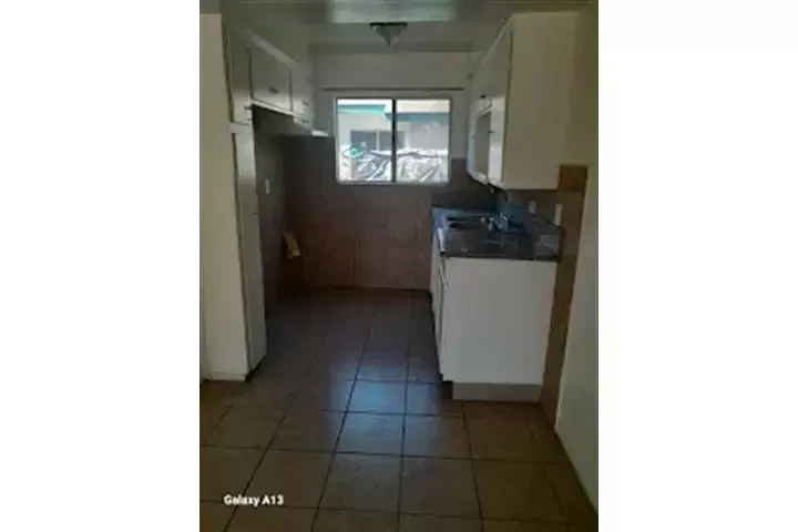 $2295 : 🔵APT En la ciudad de WHITTIER image 3