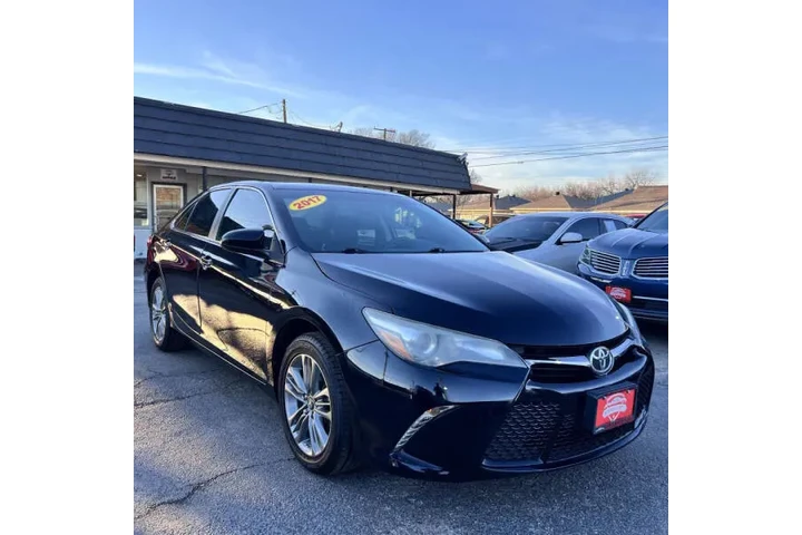 $15999 : 2017 Camry LE image 5